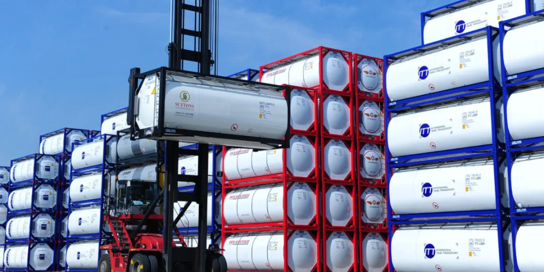 卸完火油直接装食用油？海运中的罐式集装箱不会这么做