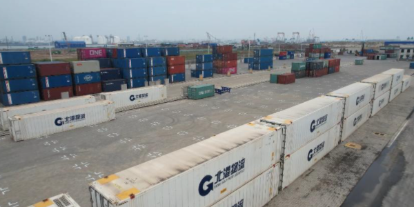 西部陆海新通路钦州海铁联运中心投入运营