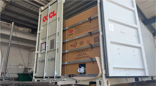 海南三亚天然橡胶可能装进集装箱走海运了