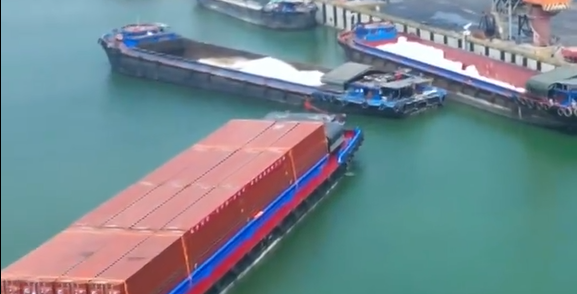 泰安东平港至苏州太仓港内河集装箱直达航路正式开明