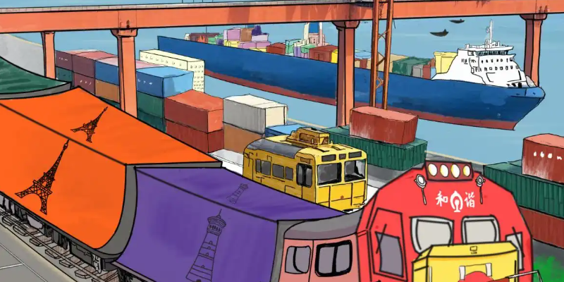 呼和浩特至天津港铁水联运公共班列首发成功