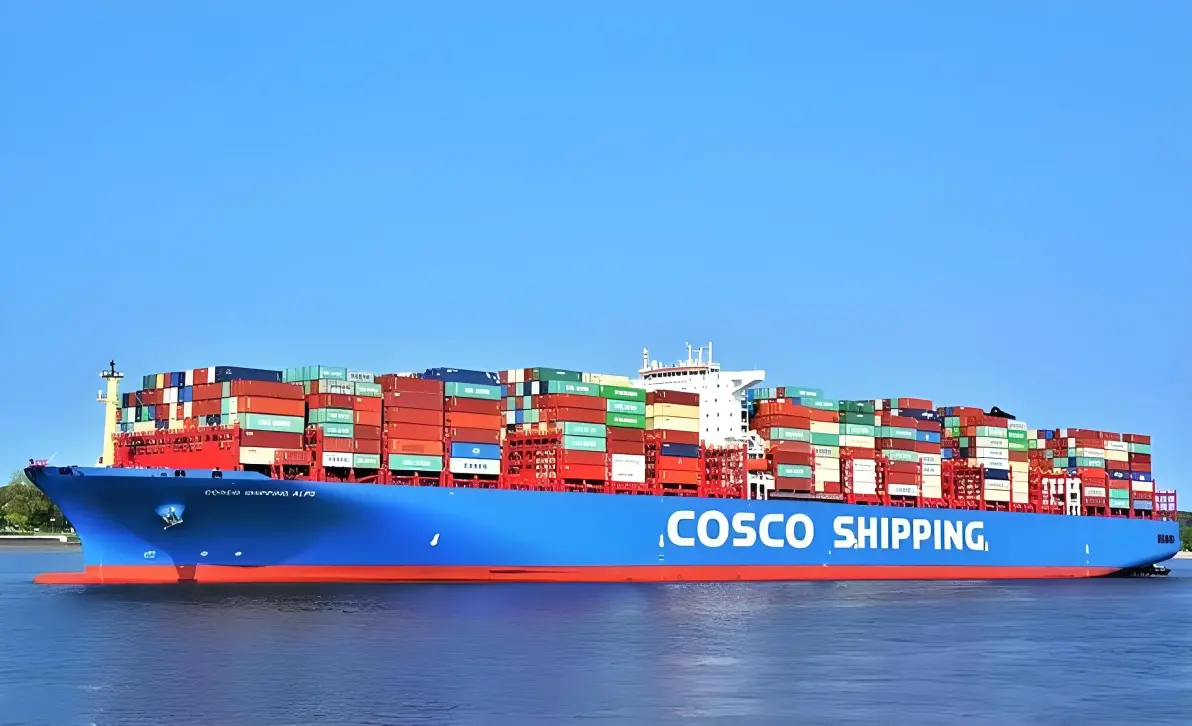 大量货物运输成本优化指南：内贸集装箱海运若何节俭30%用度？